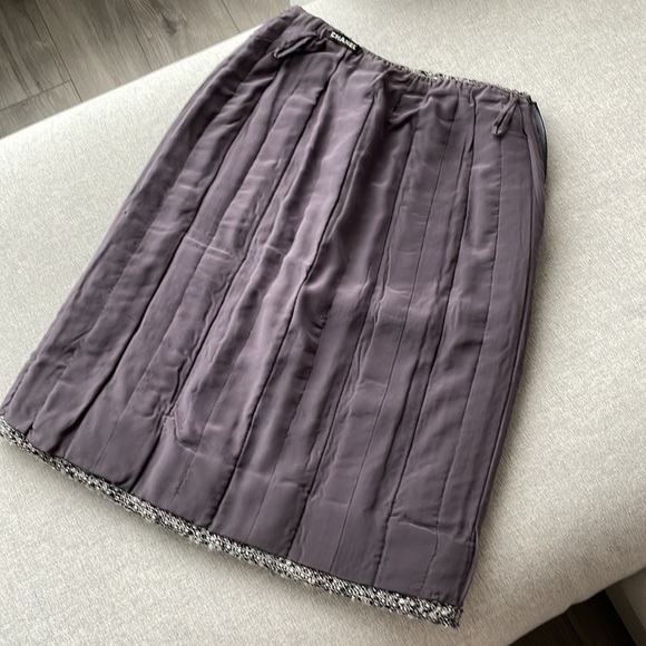 Vintage Chanel Tweed Pencil Skirt - Picture 5 of 5